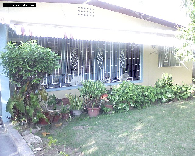 House For Sale in Patrick City, Kingston / St. Andrew, Jamaica
