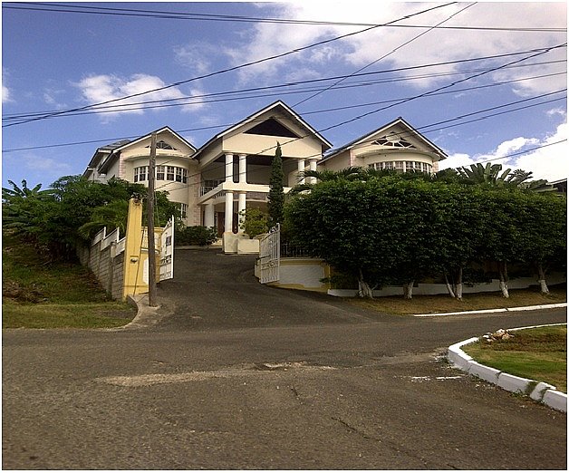 House For Sale in Mount View Estate, St. Catherine, Jamaica