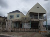 Ingleside, Manchester, Jamaica - House for Lease/rental
