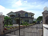 INGLESIDE, Manchester, Jamaica - House for Sale