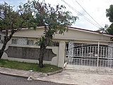 Roehampton Close, Kingston / St. Andrew, Jamaica - House for Sale