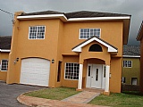 Mandeville, Manchester, Jamaica - Townhouse for Lease/rental