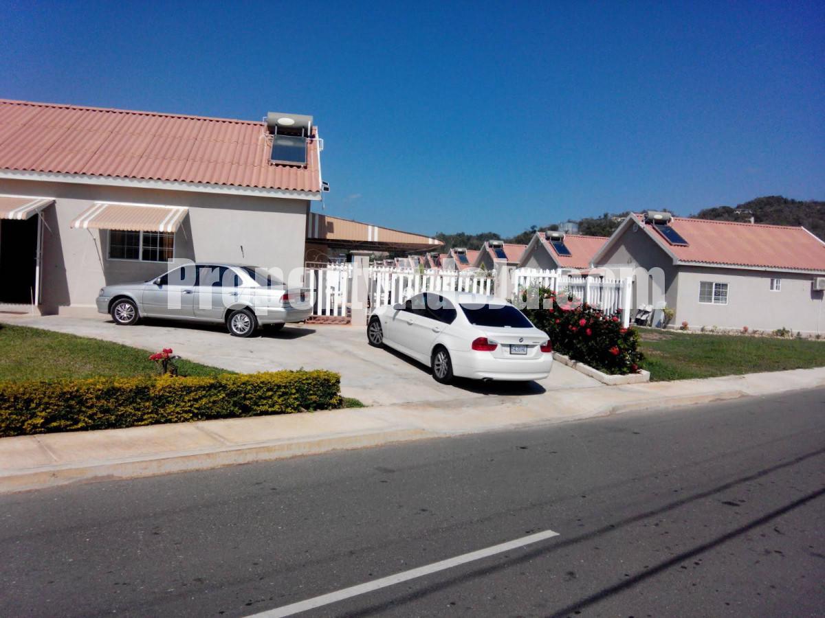 House For Rent in Caymanas Estates, St. Catherine Jamaica