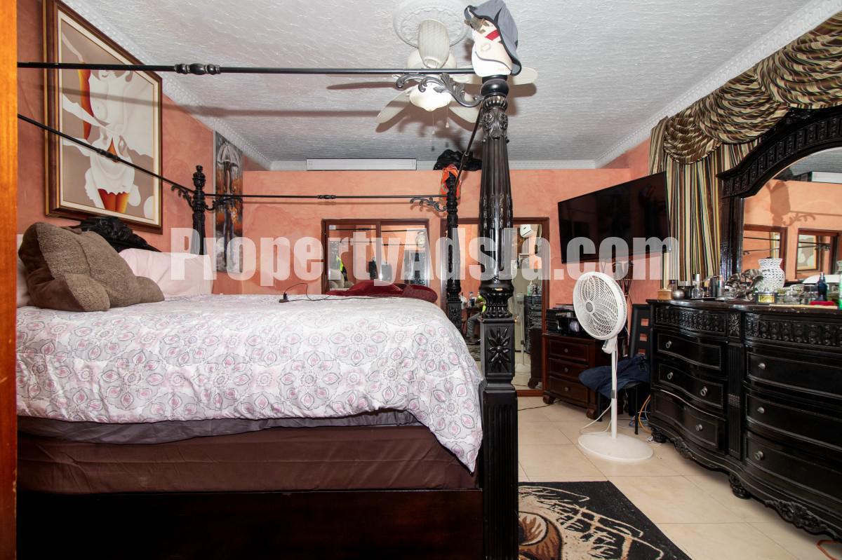 House For Rent in Red Hills, Kingston / St. Andrew Jamaica