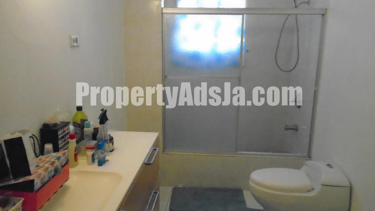 House For Sale in West Cumberland, St. Catherine Jamaica