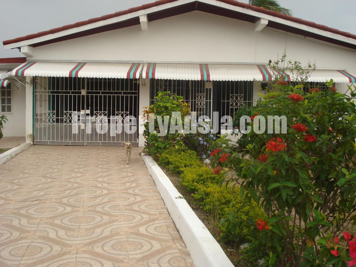 House For Sale in Horizon Park, St. Catherine Jamaica