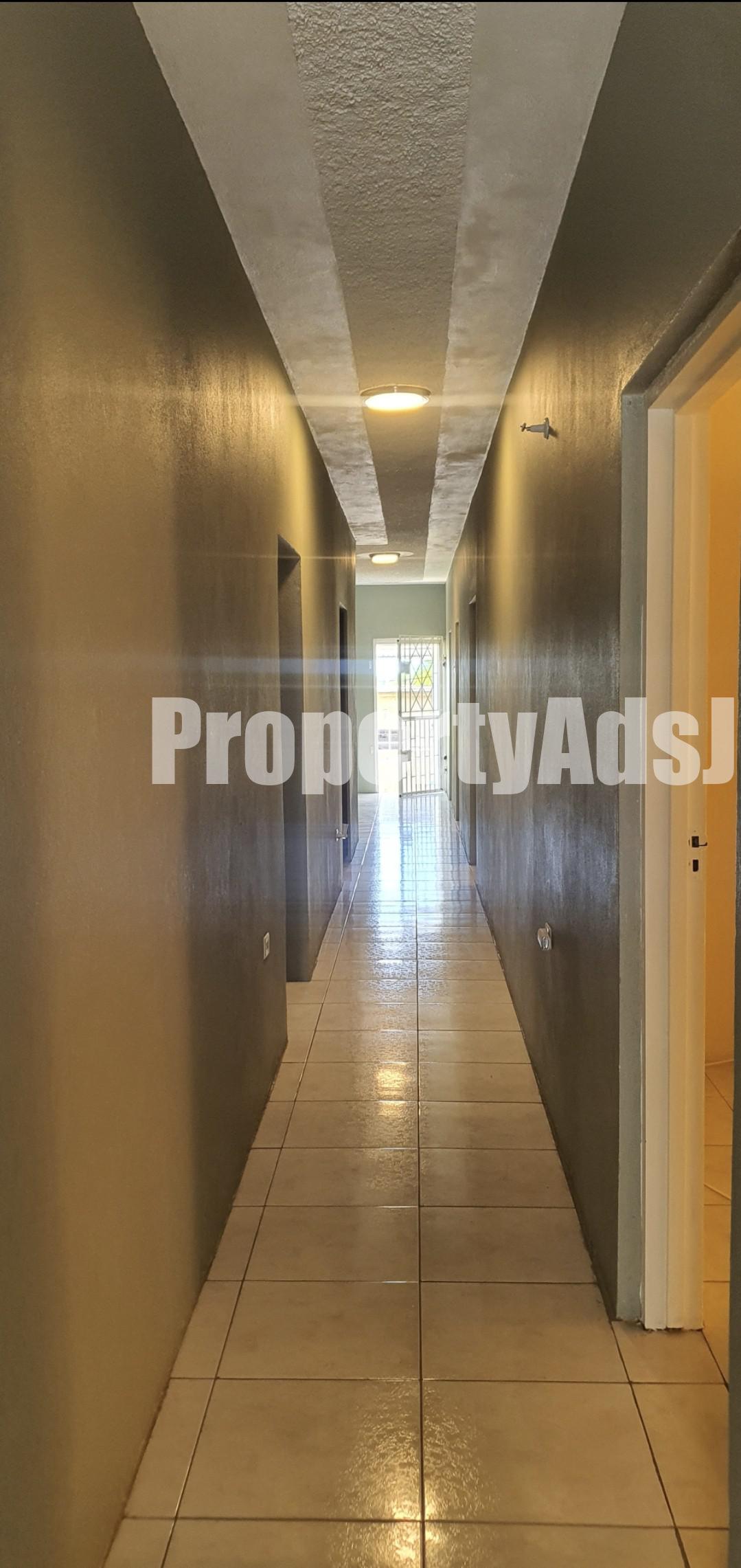 House For Rent in Mineral Heights, Clarendon Jamaica