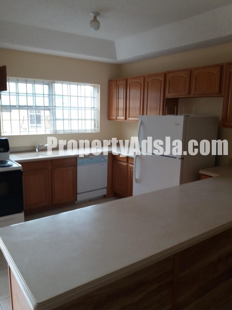 Apartment For Rent in Norbrook Kingston 8, Kingston / St. Andrew