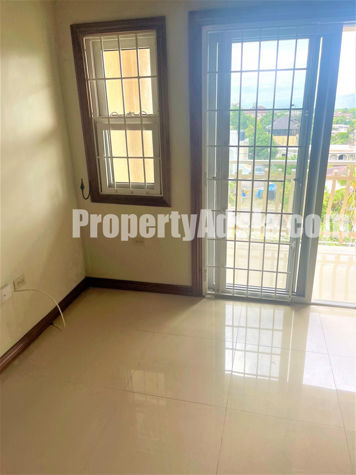 Apartment For Rent in LIGUANEA, Kingston / St. Andrew Jamaica