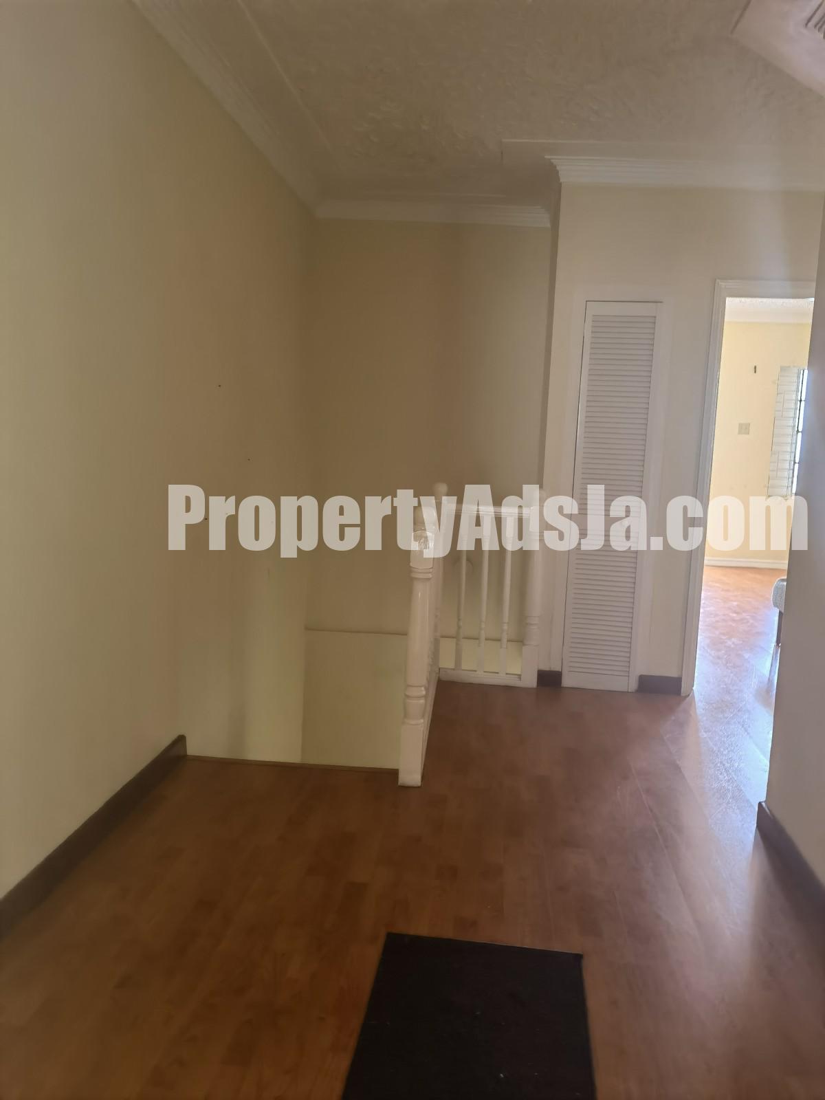 Apartment For Rent in Cherry Gardens, Kingston / St. Andrew Jamaica