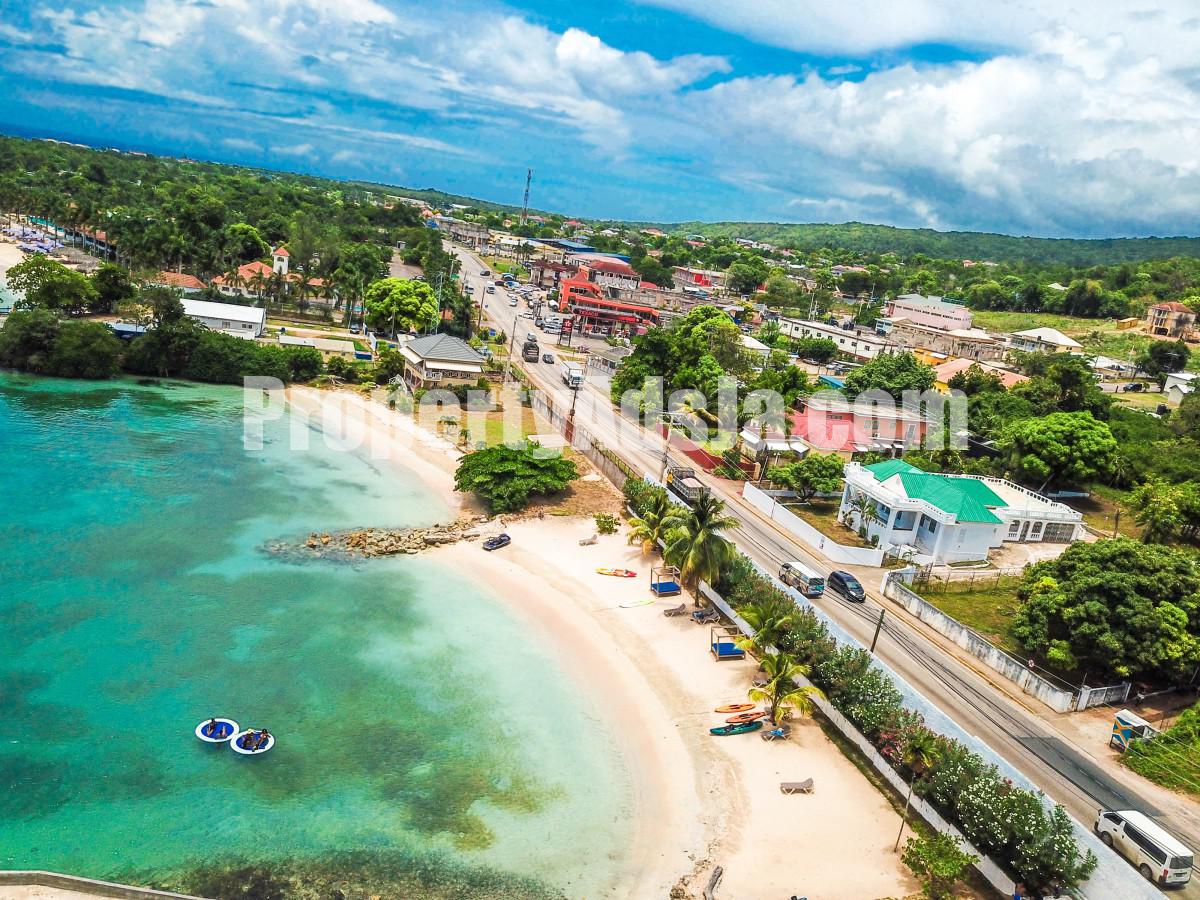 House For Sale in Discovery Bay St Ann, St. Ann Jamaica