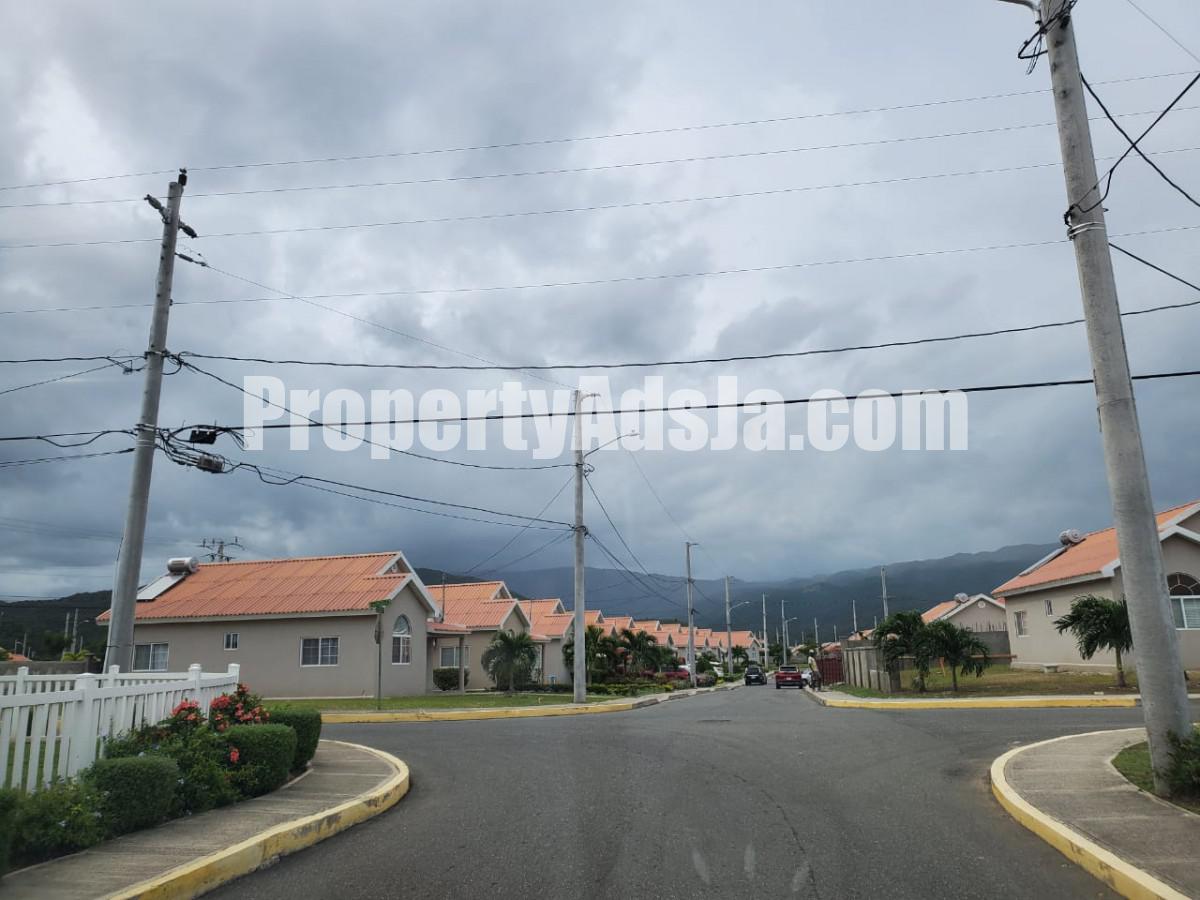 House For Sale in Caymanas Estate, St. Catherine Jamaica