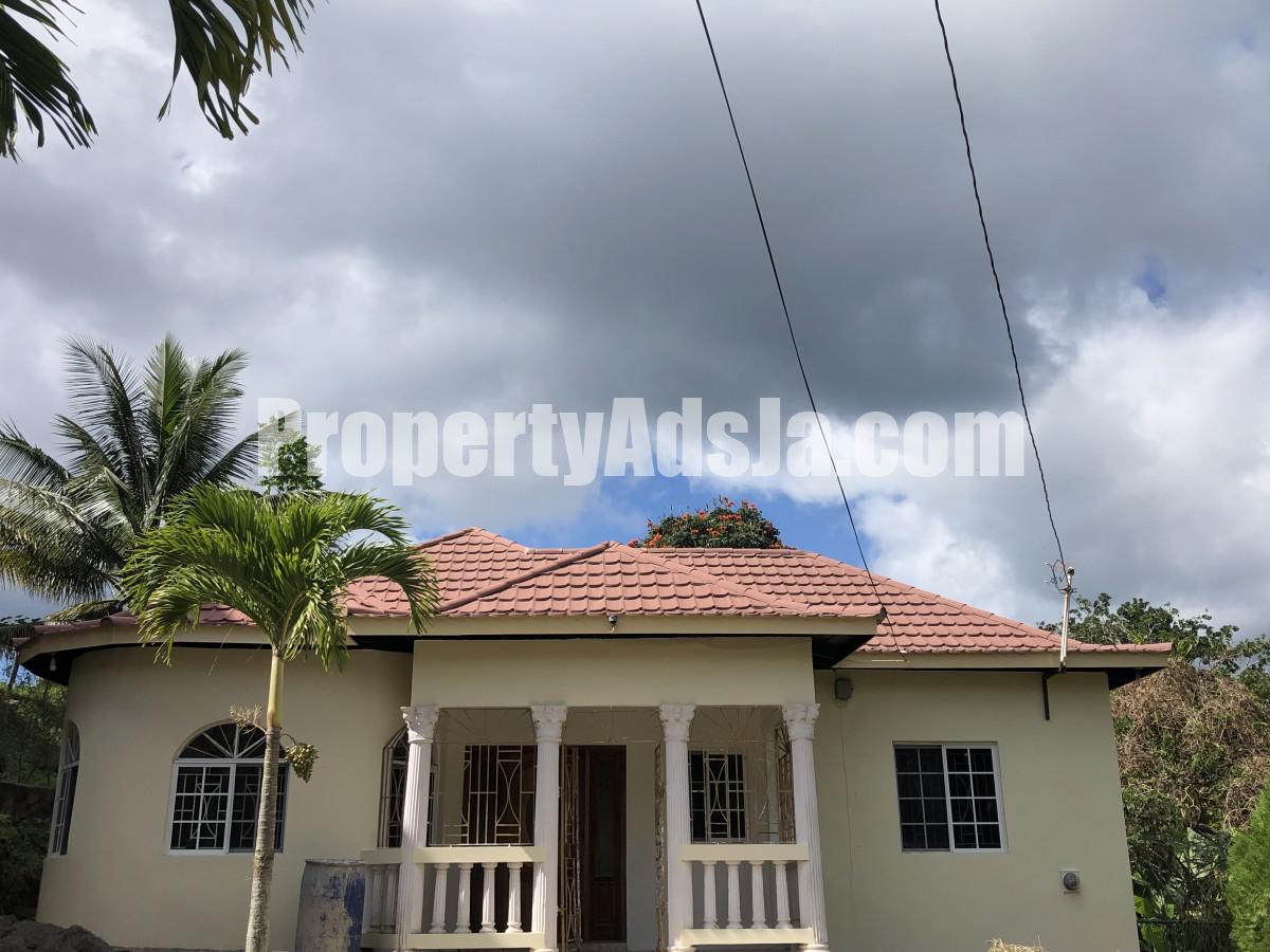 House For Sale in Mandeville, Manchester Jamaica