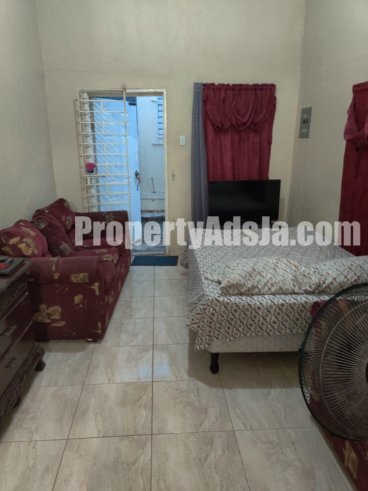 Apartment For Rent in Mona Kgn 6, Kingston / St. Andrew Jamaica