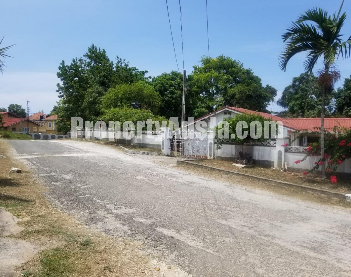 House For Sale in Tower Isle, St. Mary Jamaica