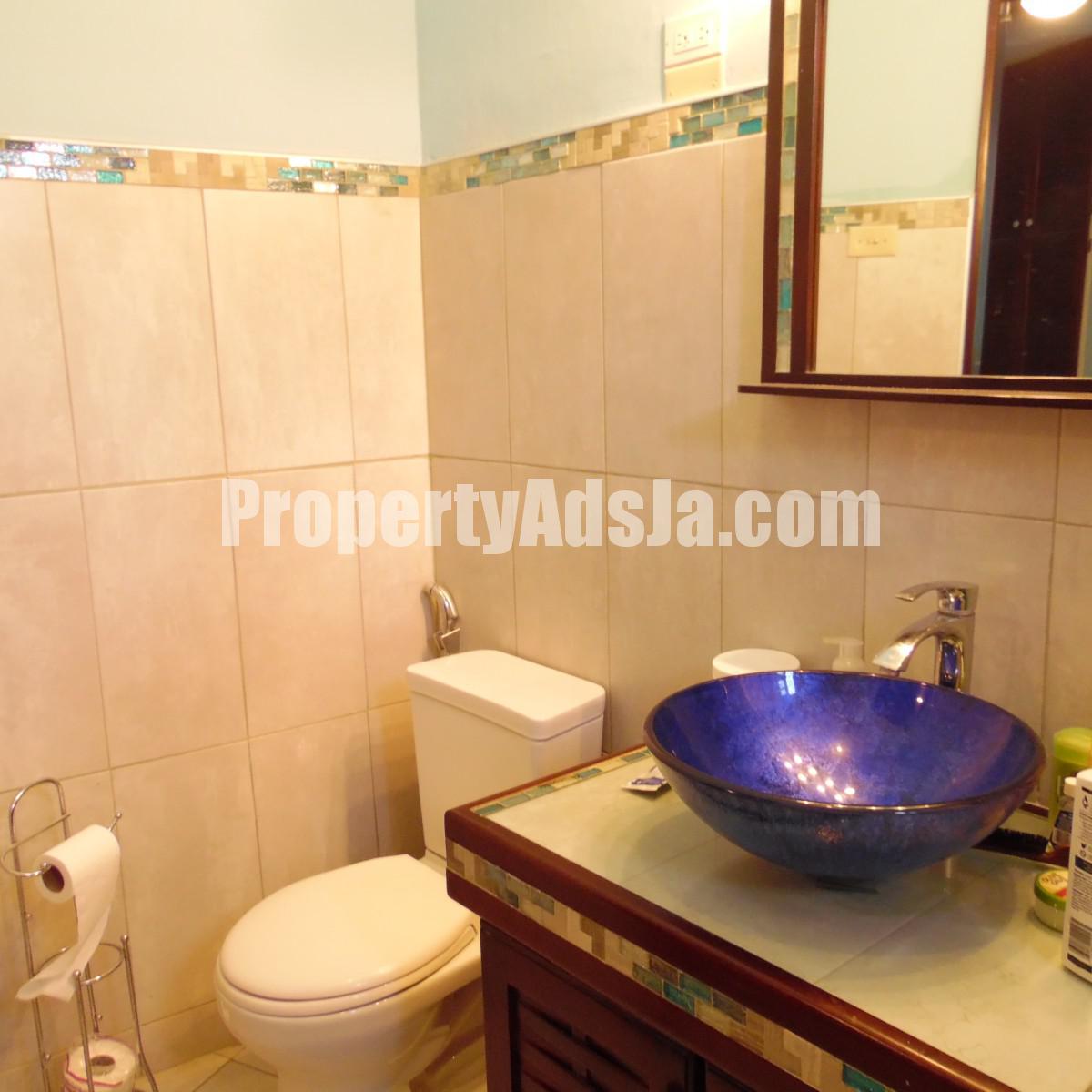 House For Rent in Copacabana, Kingston / St. Andrew Jamaica