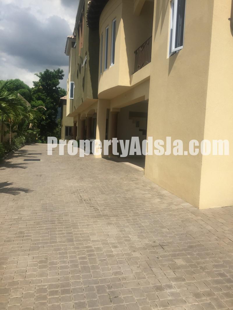 Apartment For Sale in BARBICAN KINGSTON 6, Kingston / St. Andrew