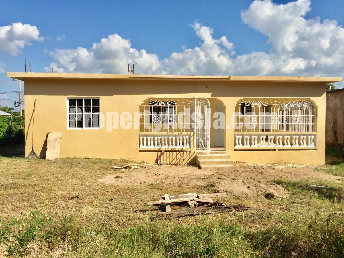House For Rent in Black River, St. Elizabeth Jamaica - PropertyAdsJa.com