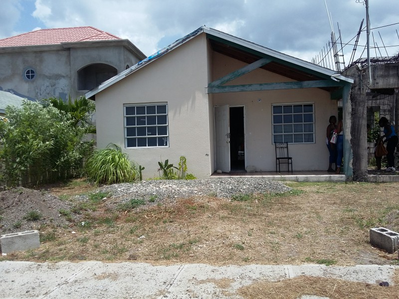House For Sale in white Water Meadows, St. Catherine Jamaica