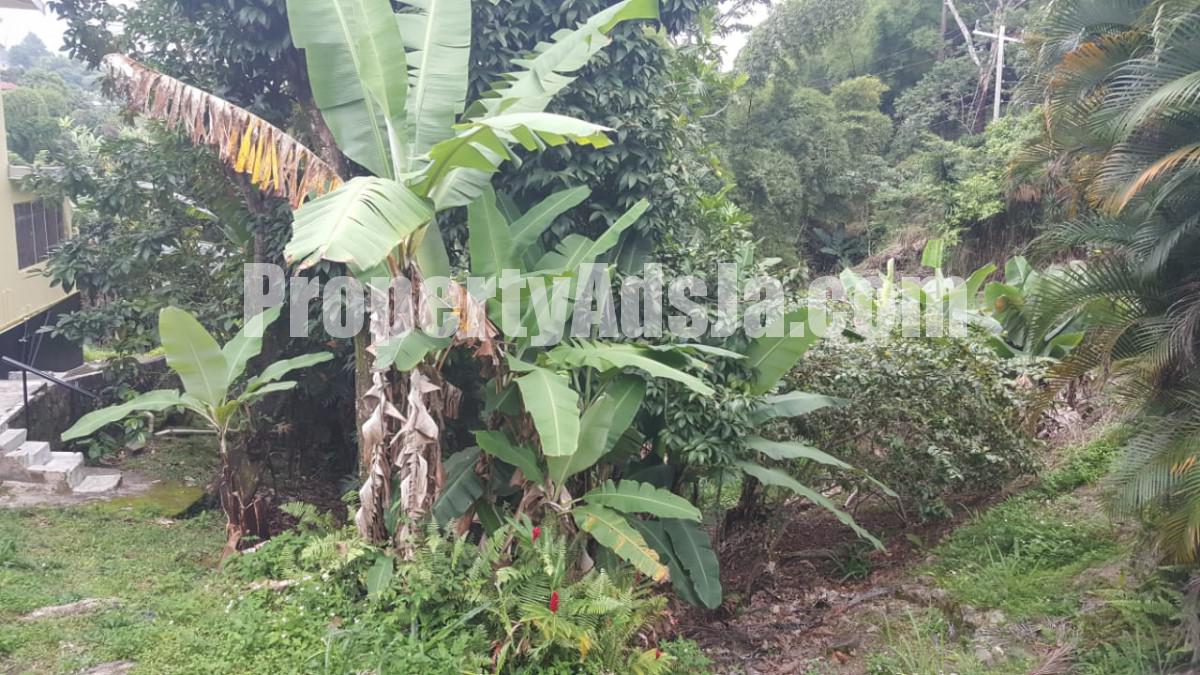 House For Sale in Irish Town, Kingston / St. Andrew Jamaica