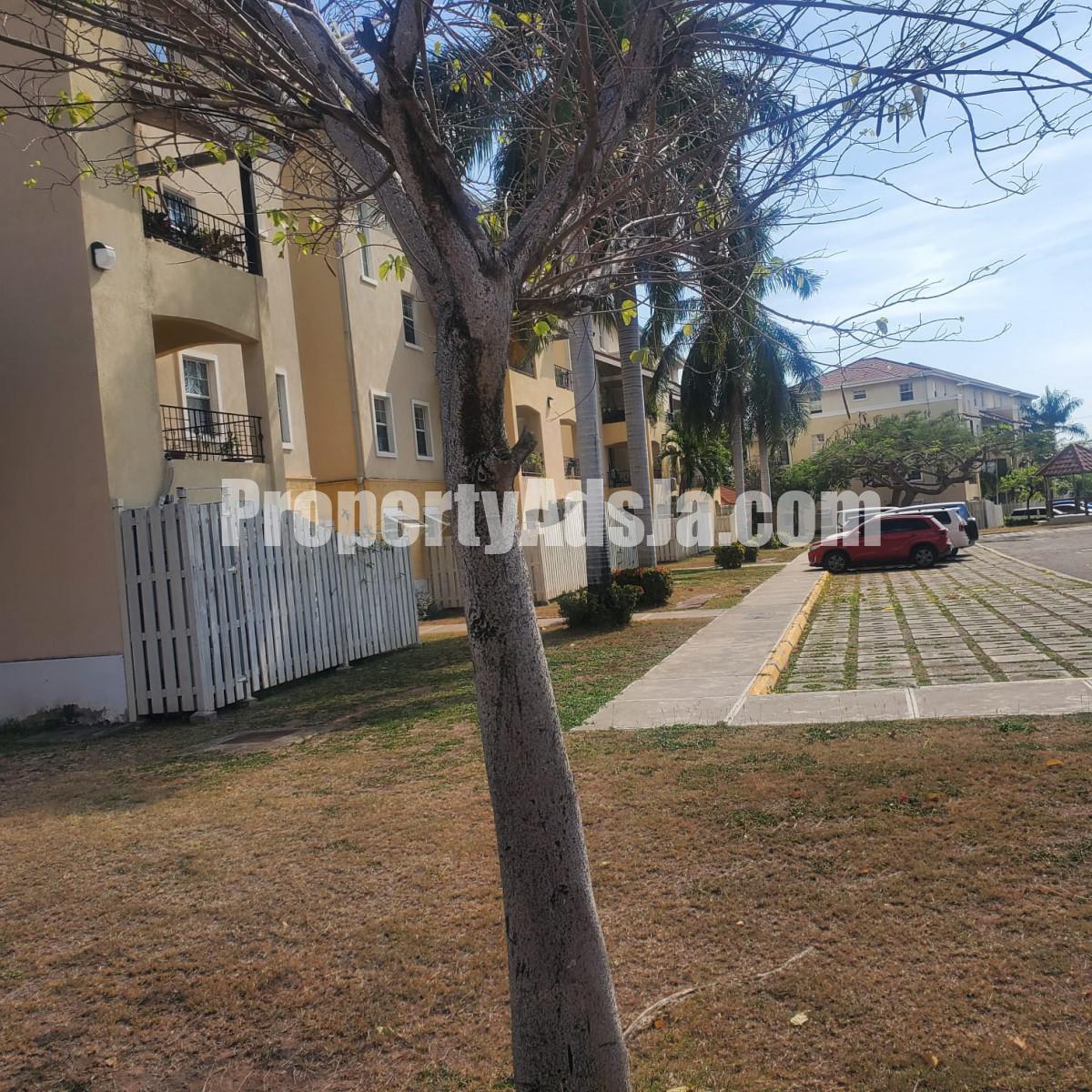 Apartment For Rent in Winchester Estate, Kingston / St. Andrew Jamaica
