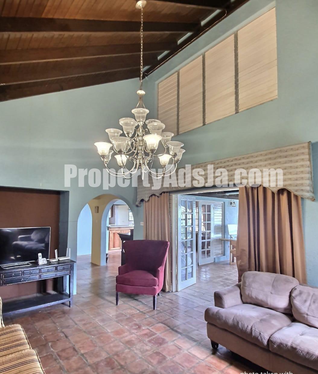 House For Sale in Smokey Vale, Kingston / St. Andrew Jamaica