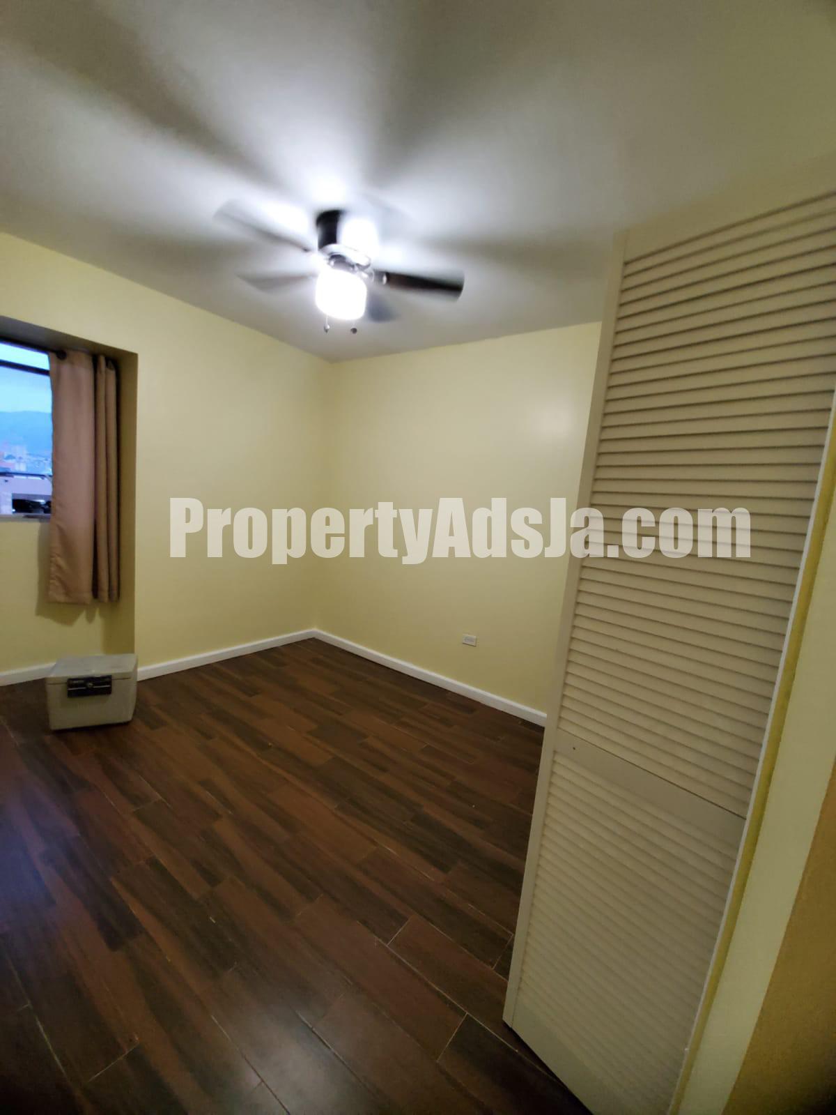 Apartment For Rent in Ocean Towers, Kingston / St. Andrew Jamaica