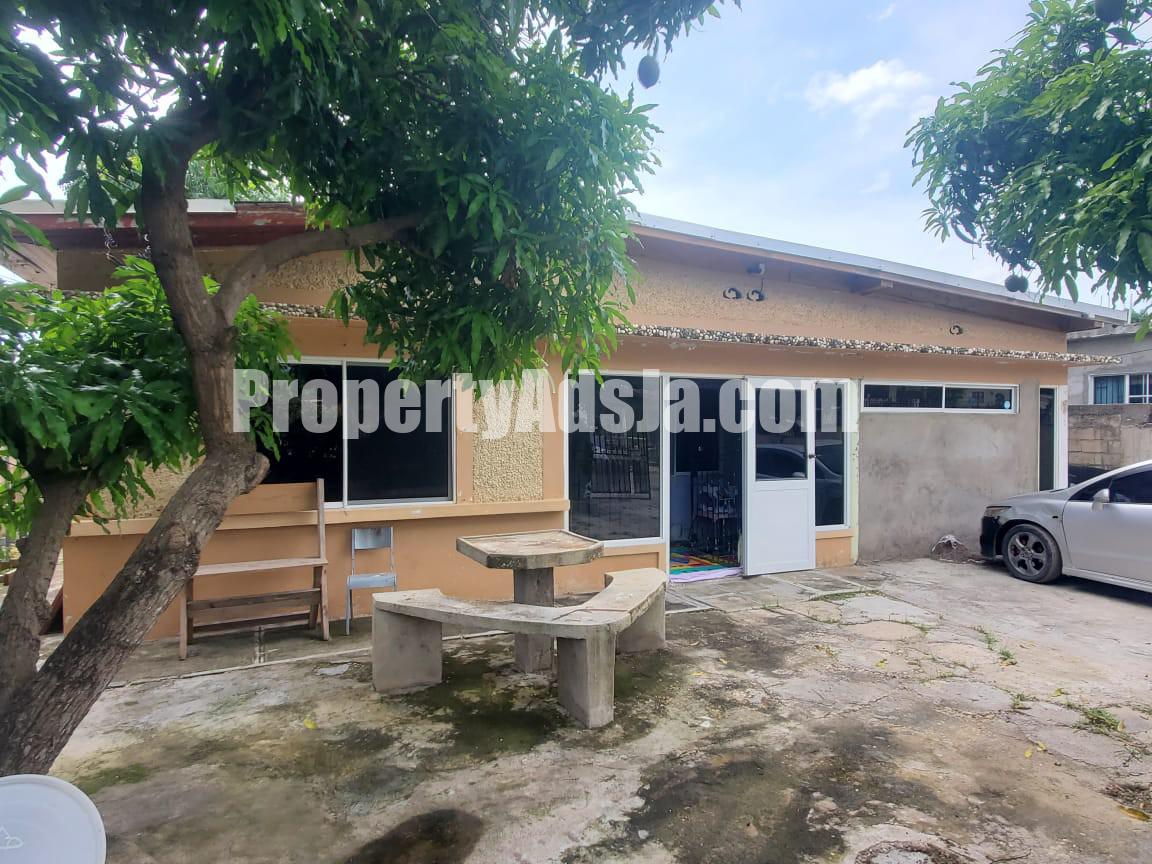 House For Sale in Willowdene, St. Catherine Jamaica