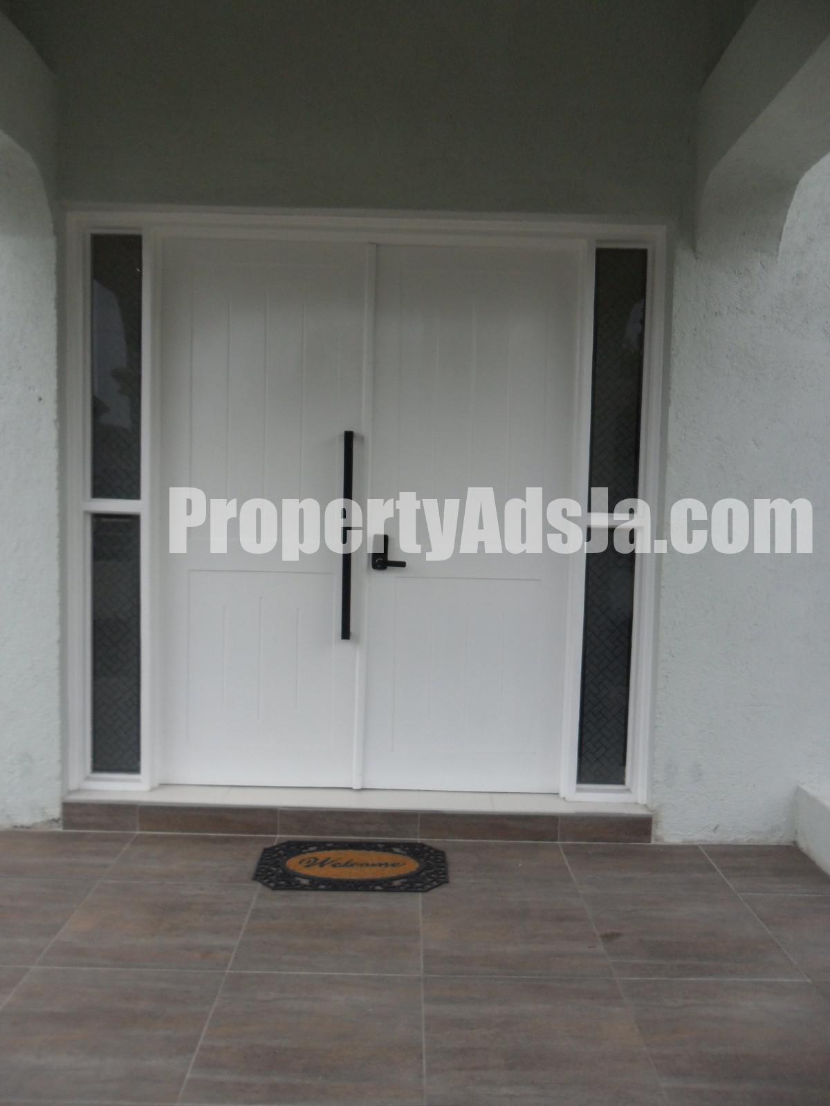 House For Sale in Mona Heights, Kingston / St. Andrew Jamaica