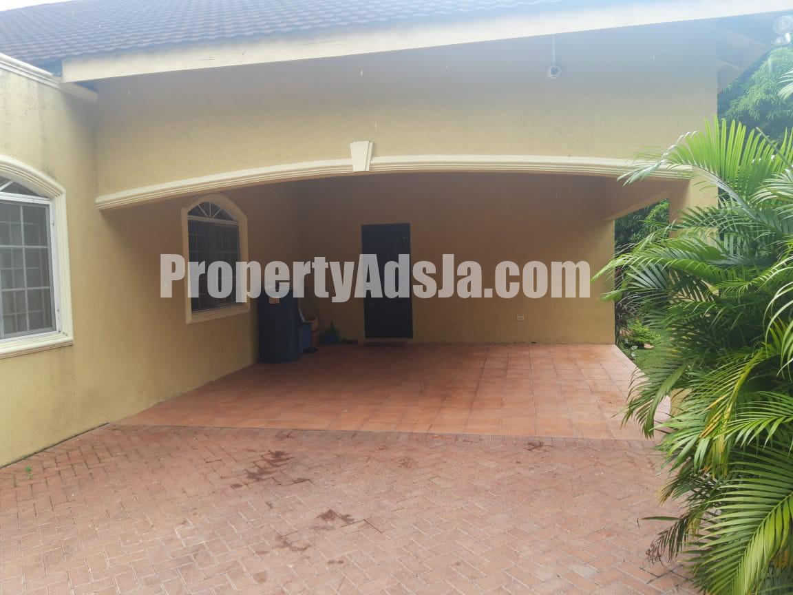 House For Rent in Norbrook, Kingston / St. Andrew Jamaica