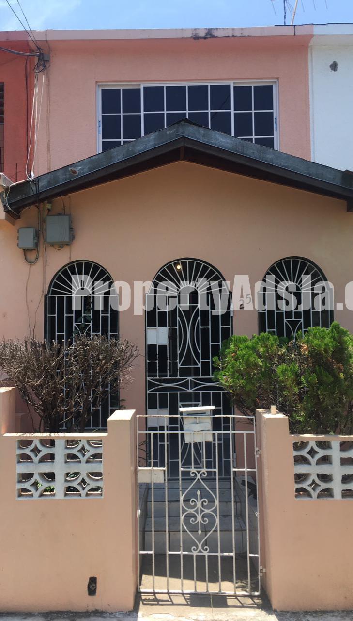 Townhouse For Sale in Ensom City, St. Catherine Jamaica