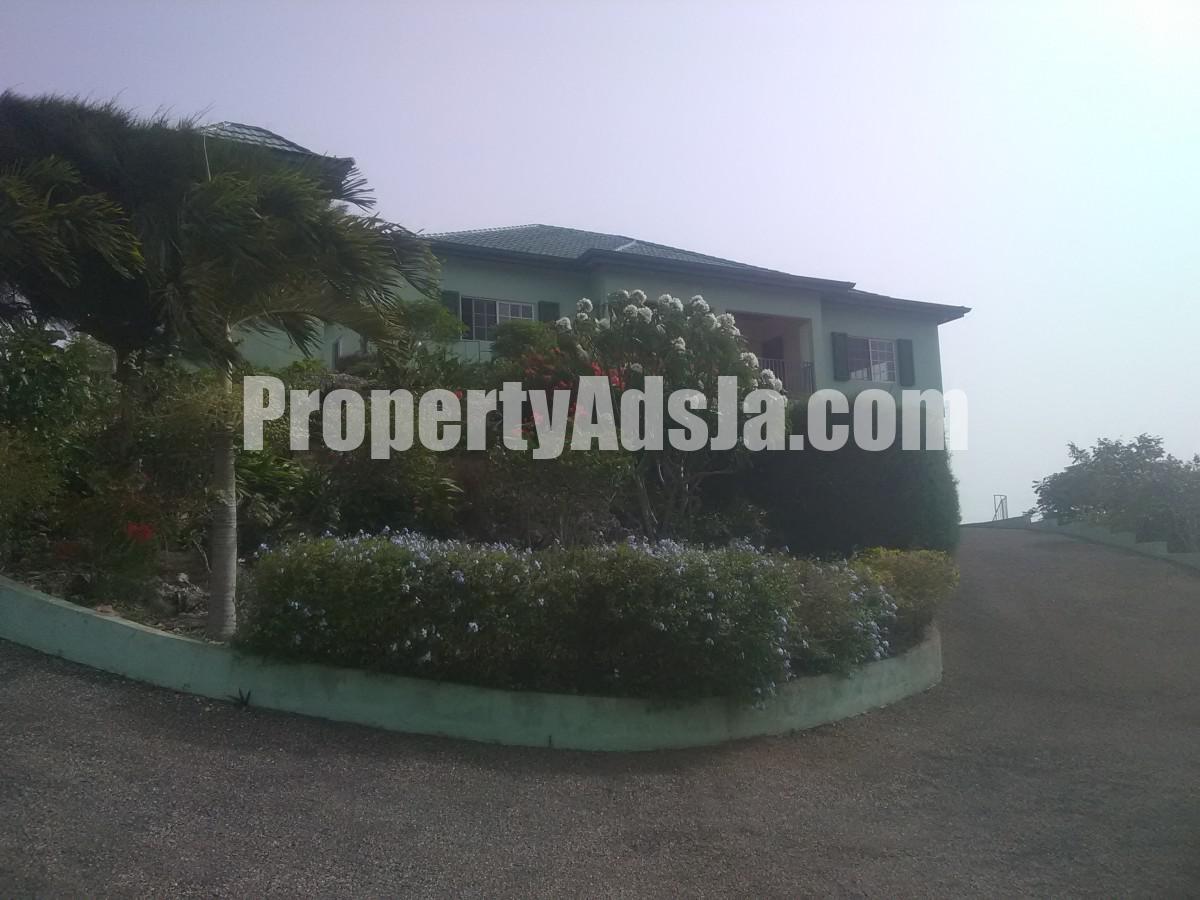House For Sale in Bellevue Southfield, St. Elizabeth Jamaica