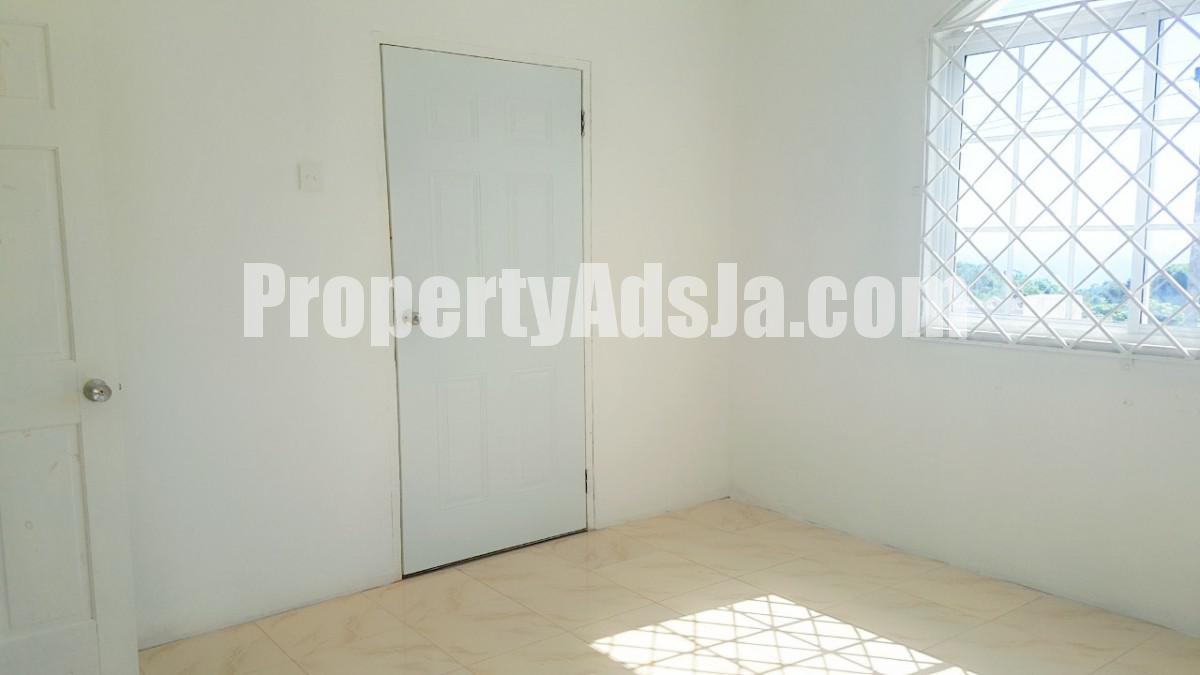 House For Sale in Top Hill St Elizabeth, St. Elizabeth Jamaica