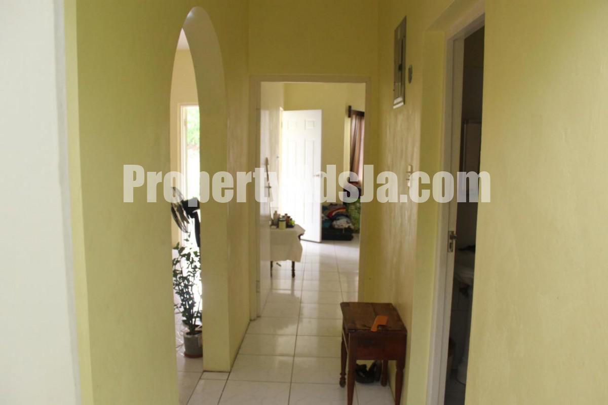 House For Sale in Luana, St. Elizabeth Jamaica