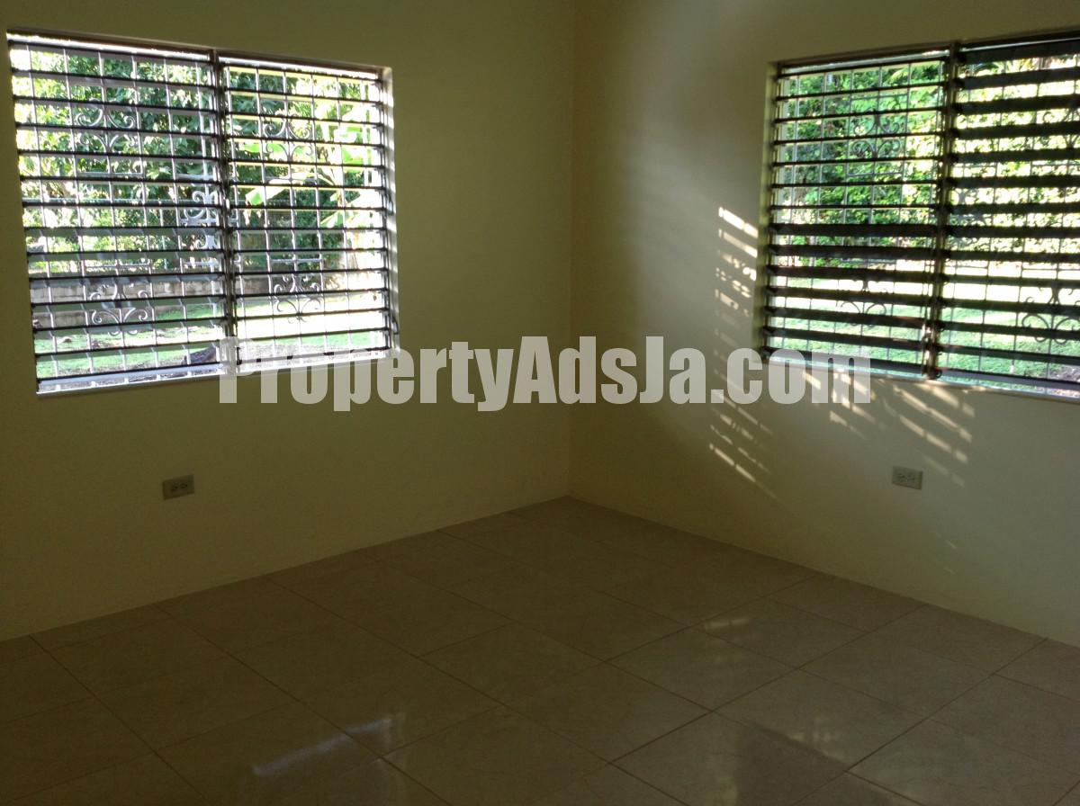 House For Rent in Norbrook, Kingston / St. Andrew Jamaica