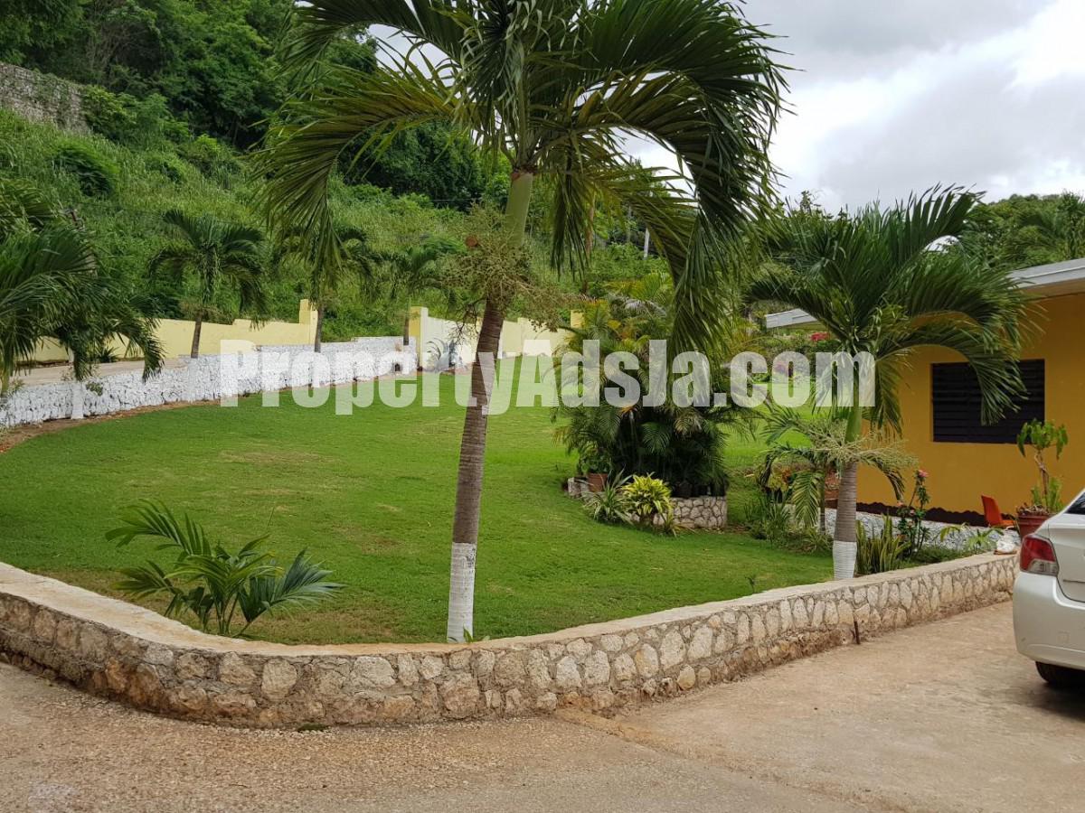 House For Sale in Belvedere, Kingston / St. Andrew Jamaica