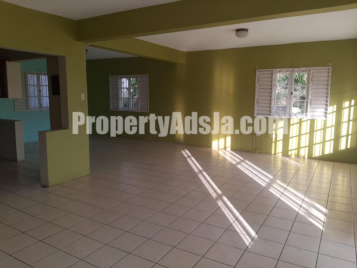 House For Sale in Stony Hill, Kingston / St. Andrew Jamaica