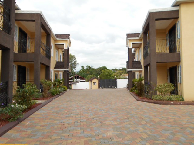 Apartment For Rent in Cherry Gardens, Kingston / St