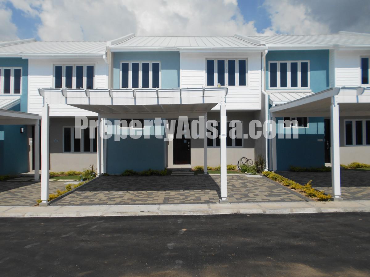 Townhouse For Rent in Kingston 6, Kingston / St. Andrew Jamaica