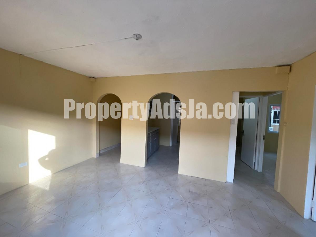 House For Rent in Kingston, Kingston / St. Andrew Jamaica