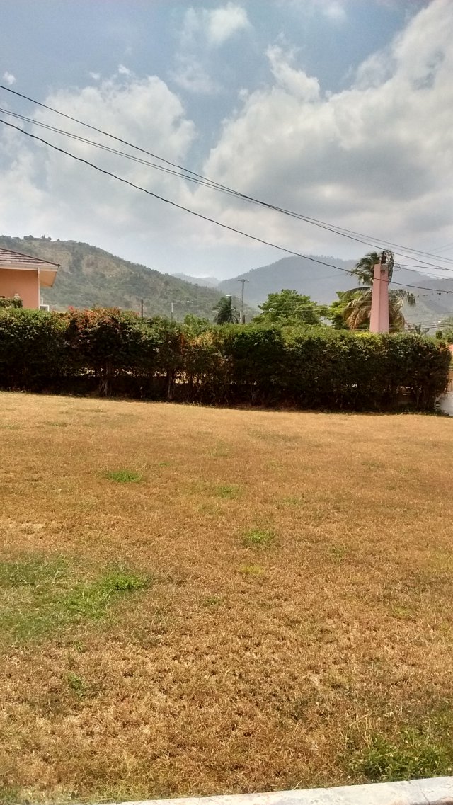 House For Sale in Hope Pastures Kingston 6, Kingston / St. Andrew