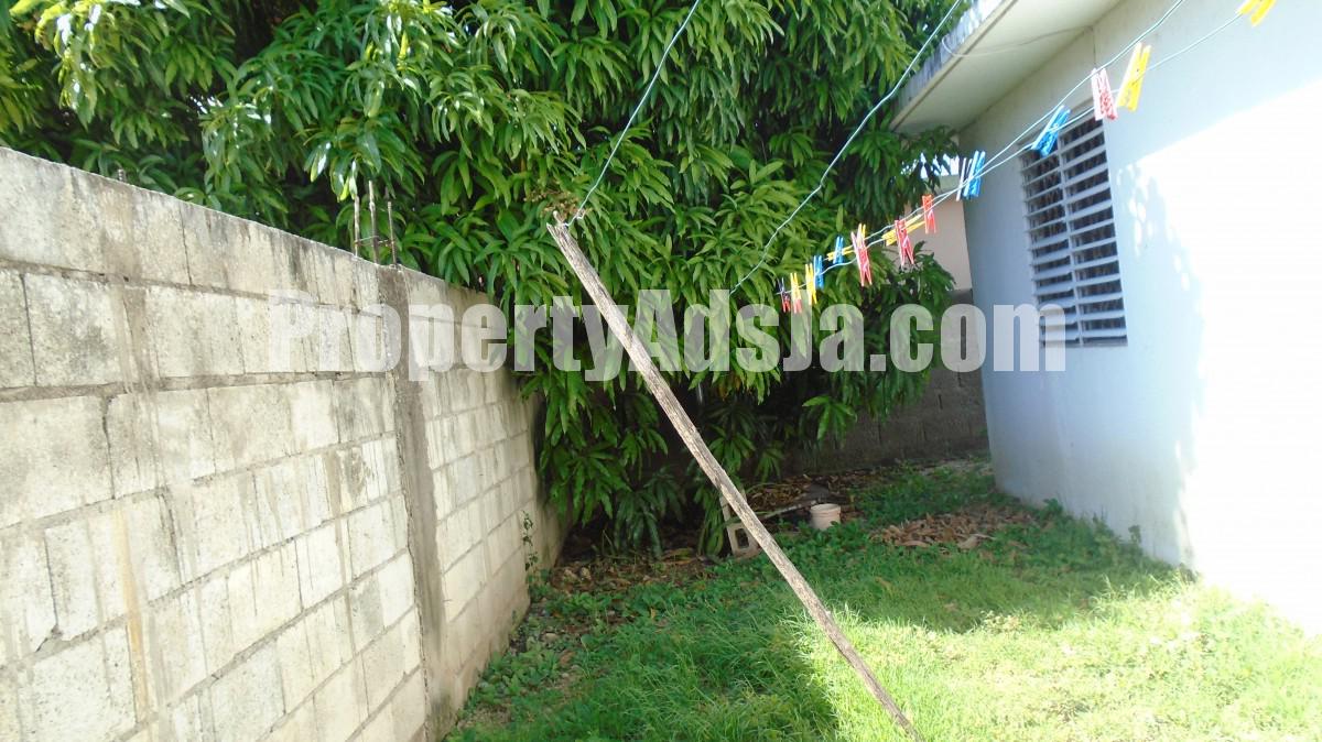 House For Sale in West Cumberland, St. Catherine Jamaica