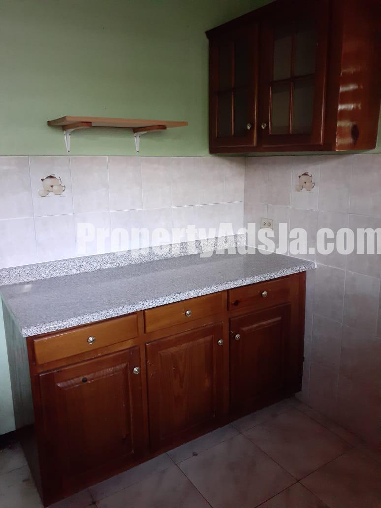 Flat For Rent in Havendale, Kingston / St. Andrew Jamaica