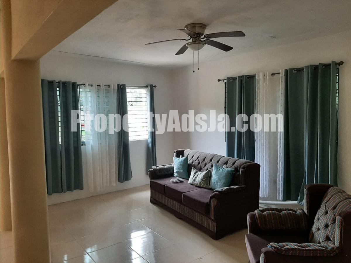 House For Sale in Prospect Bog Walk, St. Catherine Jamaica