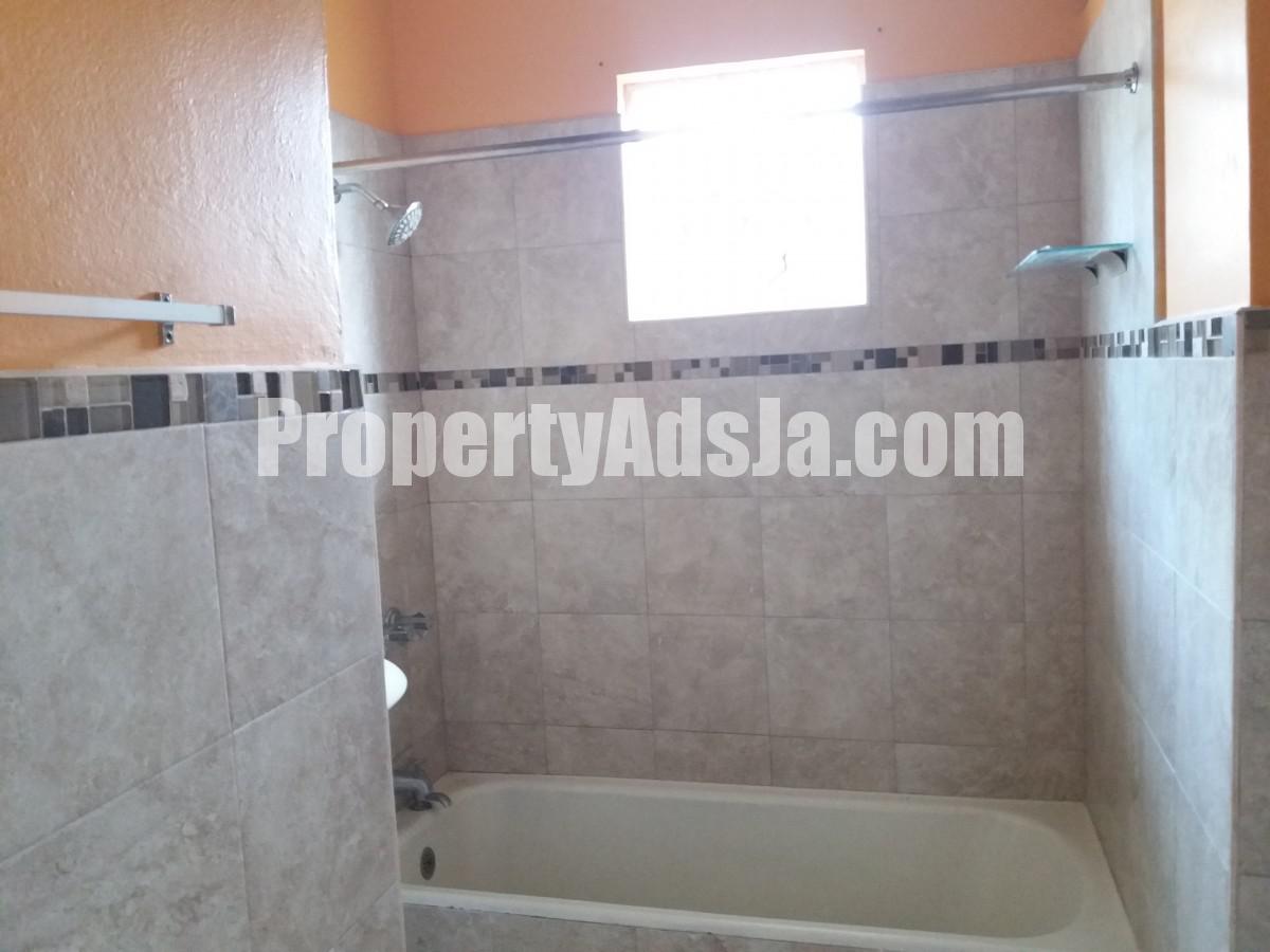 House For Rent in Red Hills Road, Kingston / St. Andrew Jamaica