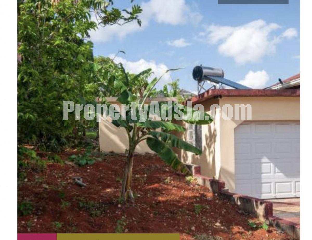 House For Rent in Mandeville, Manchester Jamaica