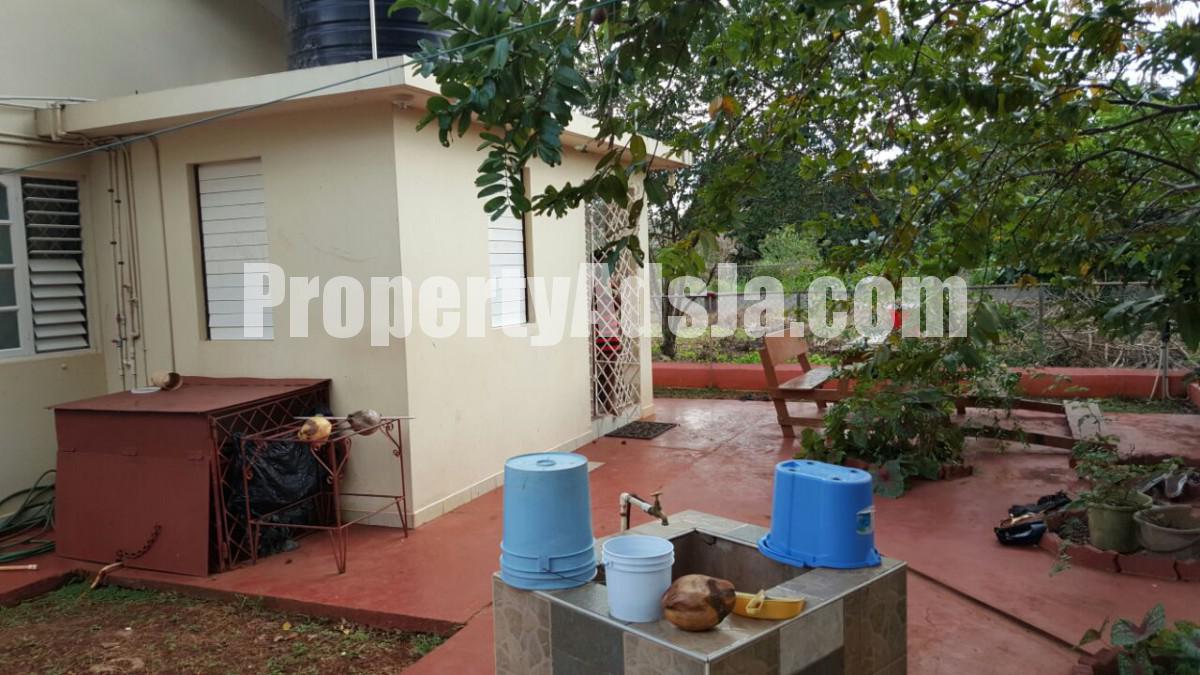 House For Sale in Green Acres Spanish Town, St. Catherine Jamaica