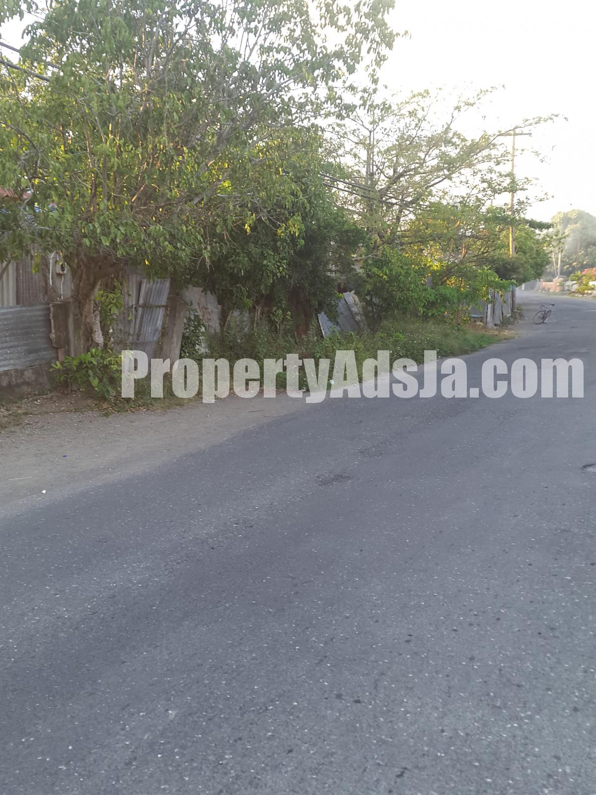 Residential lot For Sale in PORT MORANT, St. Thomas Jamaica
