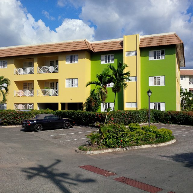 Constant Spring Apartments Apartment For Sale in Constant Spring, Kingston / St. Andrew Jamaica ...