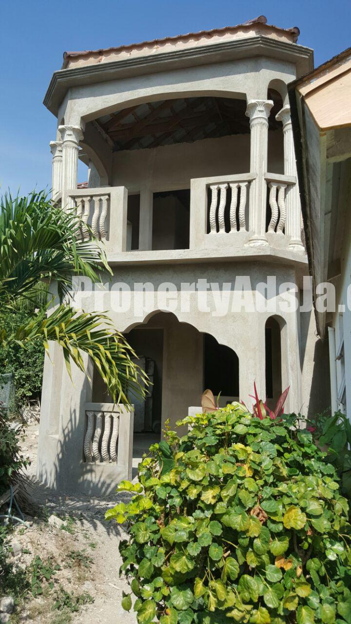 House For Sale in Magil Palms, St. Catherine Jamaica